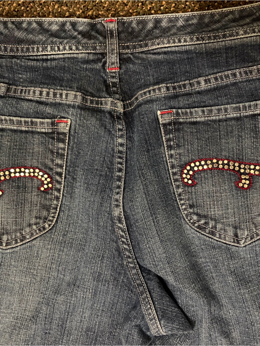 Chico’s Platinum Bootcut Jeans Size 2 Regular Medium Wash Embellished Pockets - Picture 3 of 4